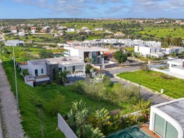 id5ed3c001-0000-0500-0000-0000187ebed1