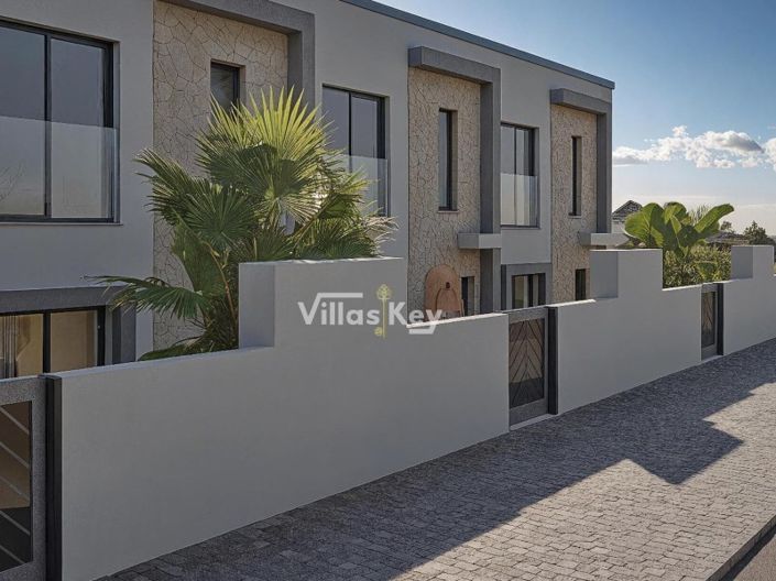 Image No.28-2 Bed House for sale