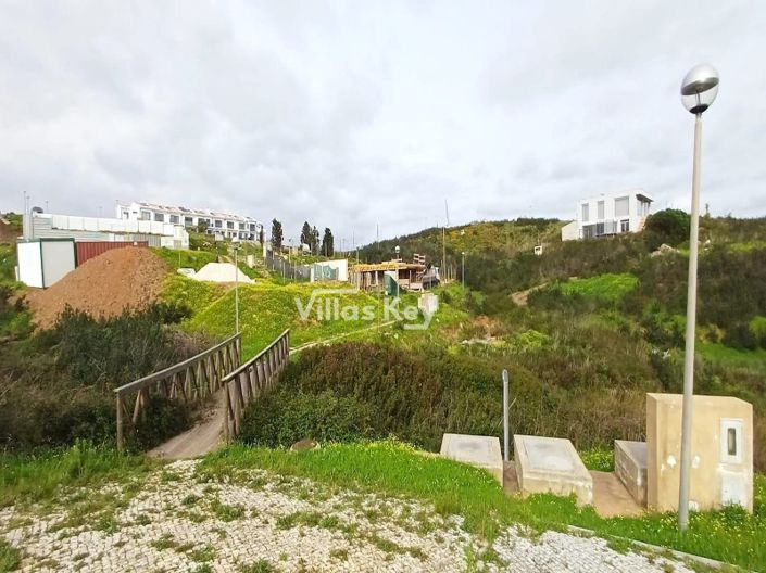 Image No.34-2 Bed House for sale