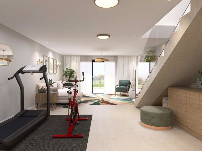 Image No.9-2 Bed House for sale