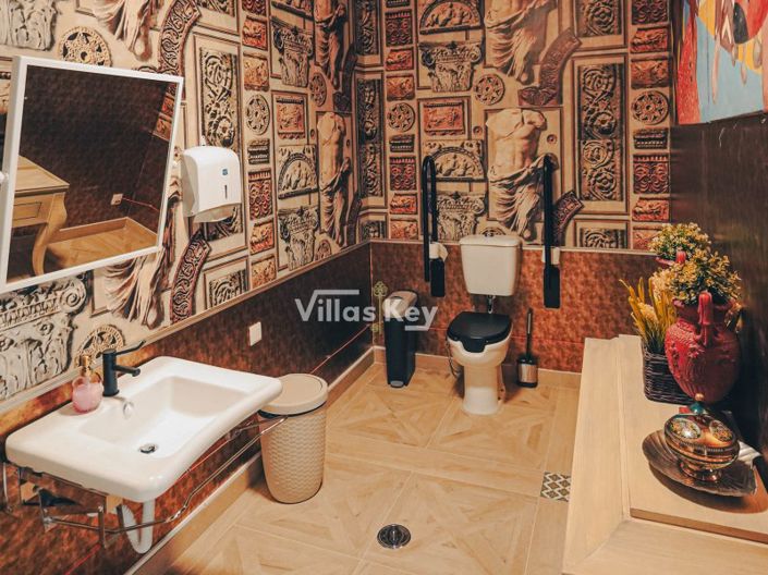 Image No.18-Restaurant for sale