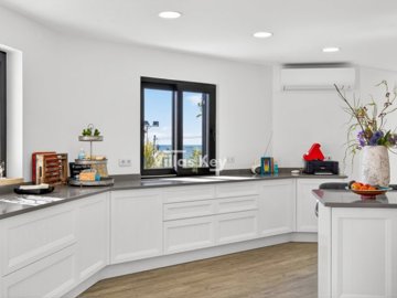 id700cb901-0000-0500-0000-000017e3005d