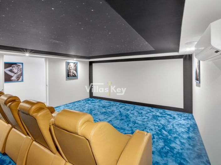 Image No.25-7 Bed House for sale