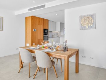 id946fc001-0000-0500-0000-0000187c04ce