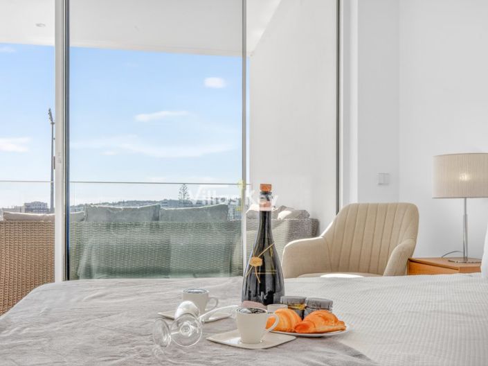 Image No.21-3 Bed House for sale