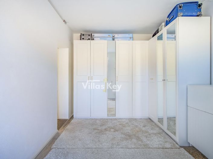 Image No.28-3 Bed House for sale