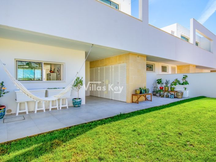 Image No.30-3 Bed House for sale