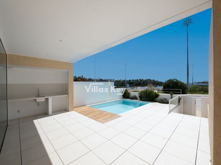 Image No.36-3 Bed House for sale