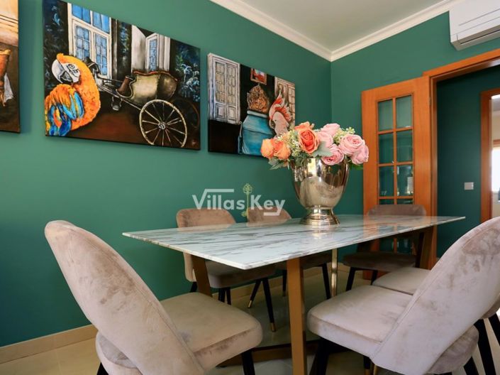 Image No.17-2 Bed Apartment for sale