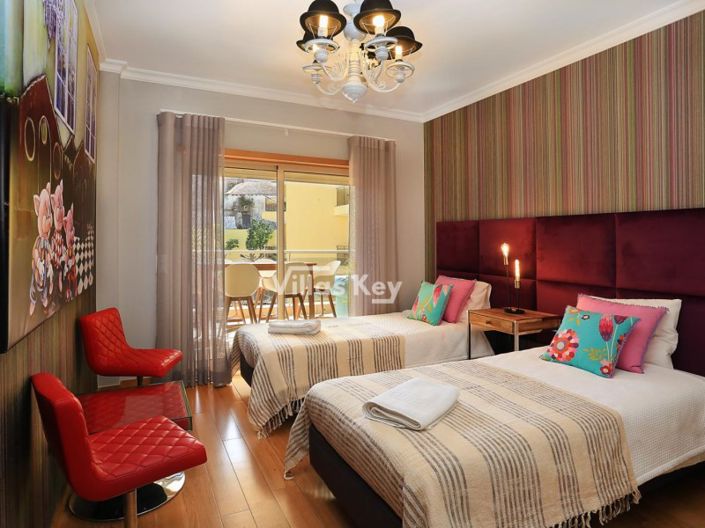 Image No.28-2 Bed Apartment for sale