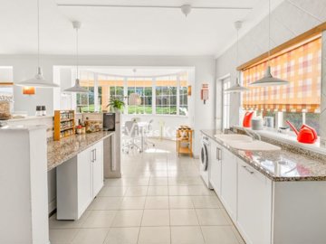 ida408c201-0000-0500-0000-0000188e05fa