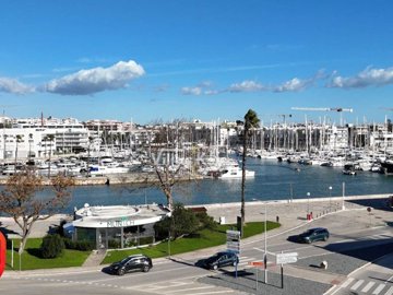 iddae9bf01-0000-0500-0000-0000186a4e4c