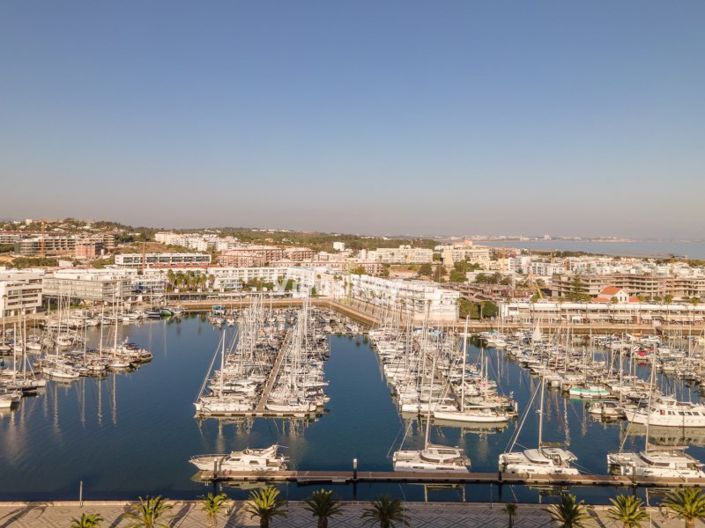 Image No.20-3 Bed Apartment for sale