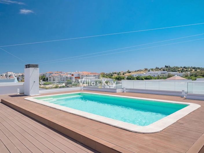 Image No.6-3 Bed Apartment for sale