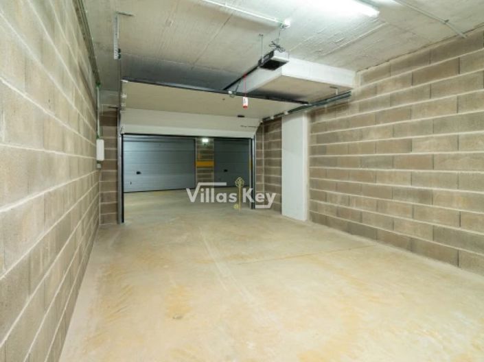 Image No.12-2 Bed Apartment for sale