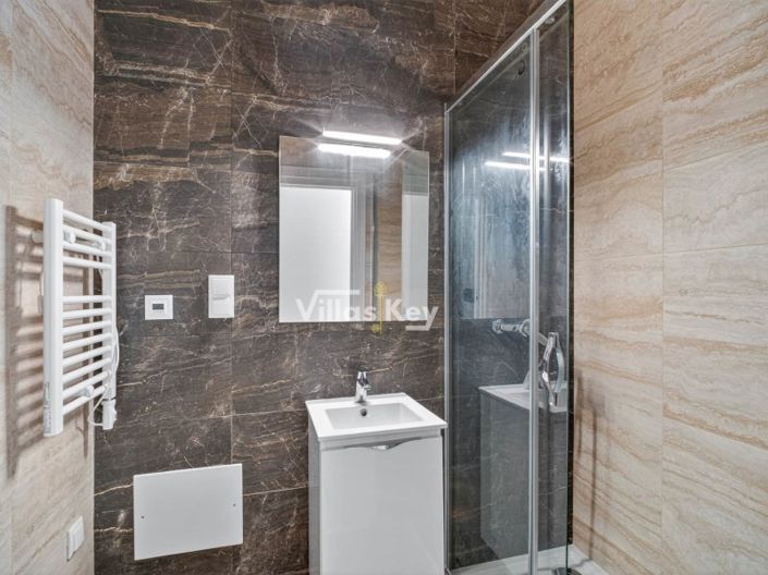 Image No.7-4 Bed Apartment for sale