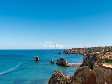 id8ec4c101-0000-0500-0000-000018914220