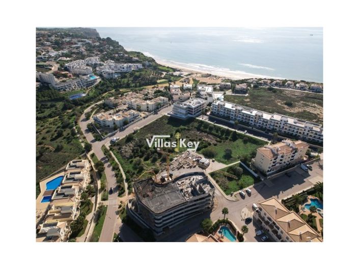 Image No.13-2 Bed Apartment for sale