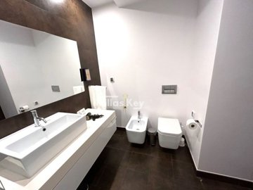 id30b7c201-0000-0500-0000-0000189a42b0