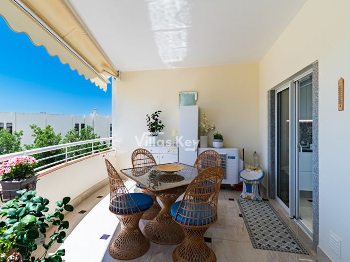 Image No.17-2 Bed Apartment for sale