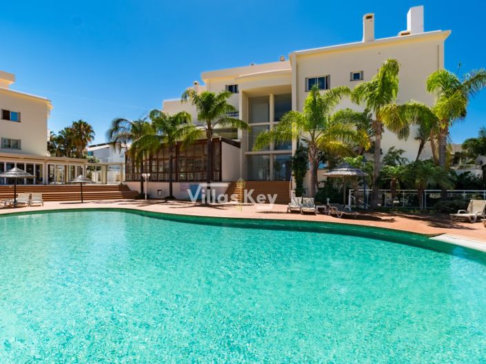 Image No.20-2 Bed Apartment for sale