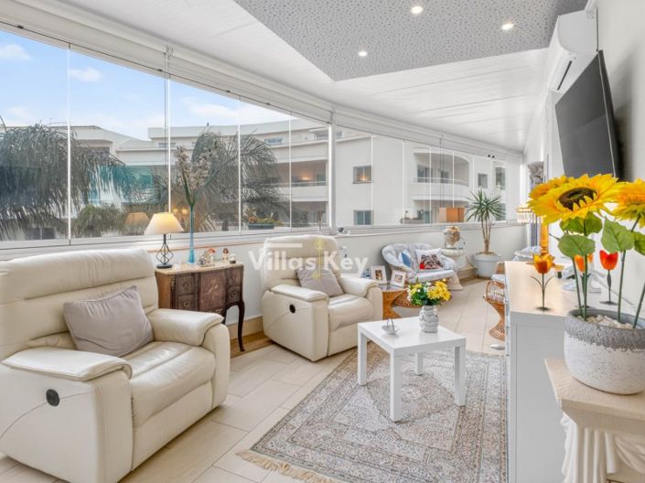 Image No.8-2 Bed Apartment for sale