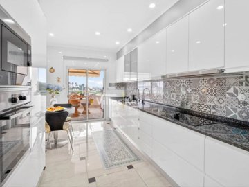 id4b94c201-0000-0500-0000-000018980c9c