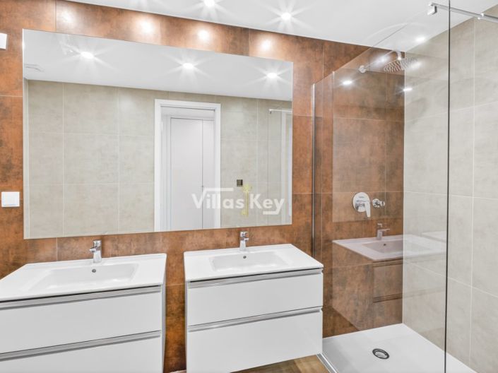 Image No.12-Appartement de 3 chambres à vendre à Portimao