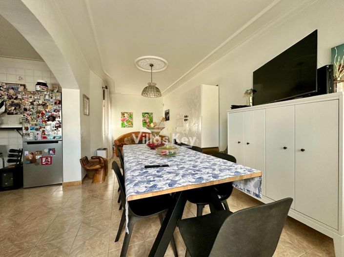 Image No.5-3 Bed House for sale