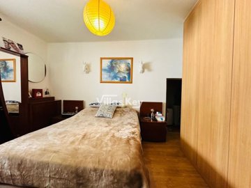 ida1a89b01-0000-0500-0000-0000159906fc