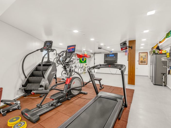 Image No.42-4 Bed House for sale