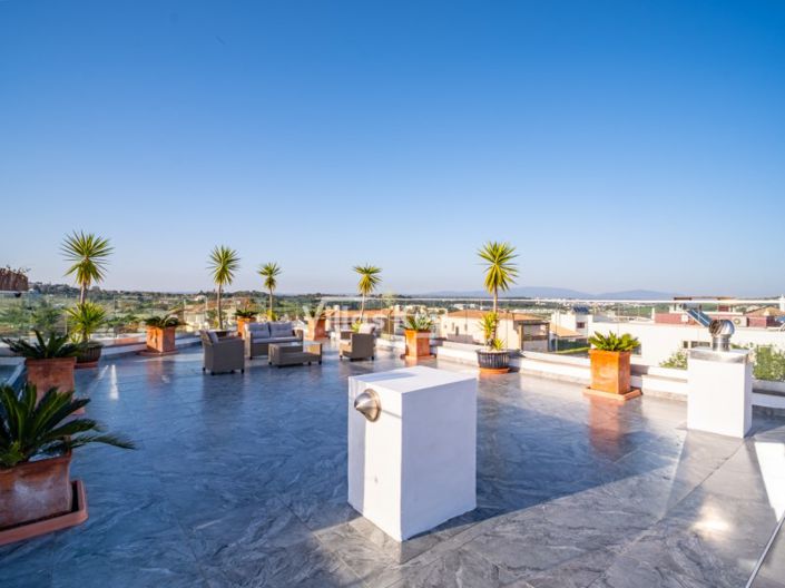 Image No.45-4 Bed House for sale