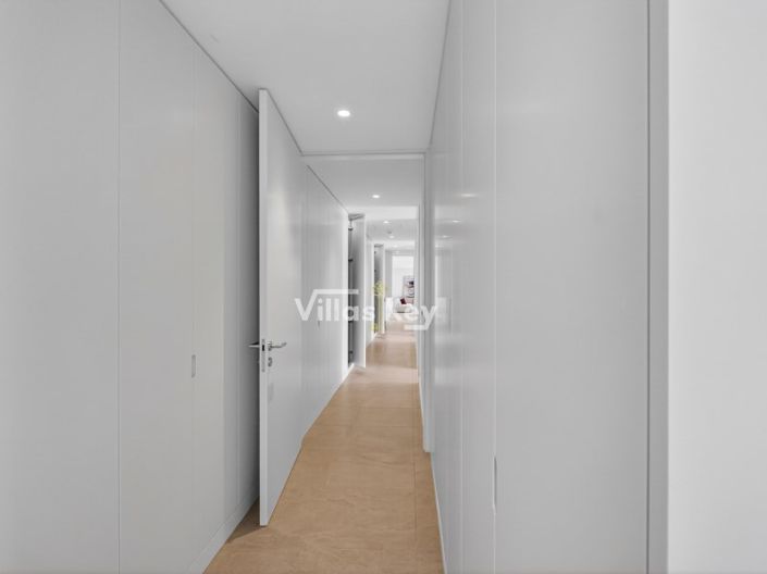 Image No.14-3 Bed Penthouse for sale