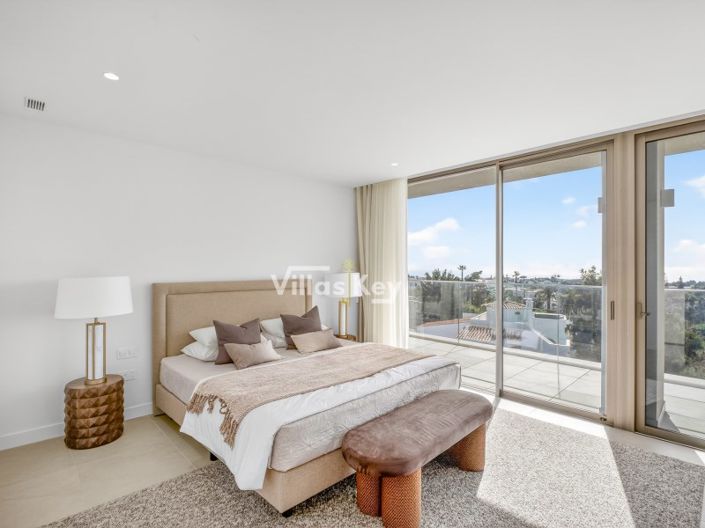 Image No.8-3 Bed Penthouse for sale