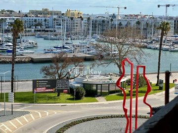 id291dc501-0000-0500-0000-000018d01e6b