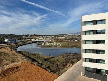 id291dc501-0000-0500-0000-000018d02d2e