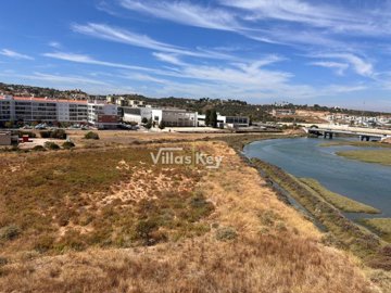 id291dc501-0000-0500-0000-000018d01e63