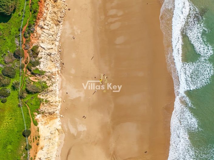 Image No.48-4 Bed House for sale