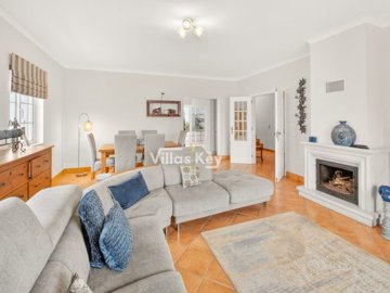 id4053c501-0000-0500-0000-000018d9992c