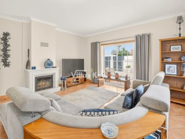 id4053c501-0000-0500-0000-000018d99931