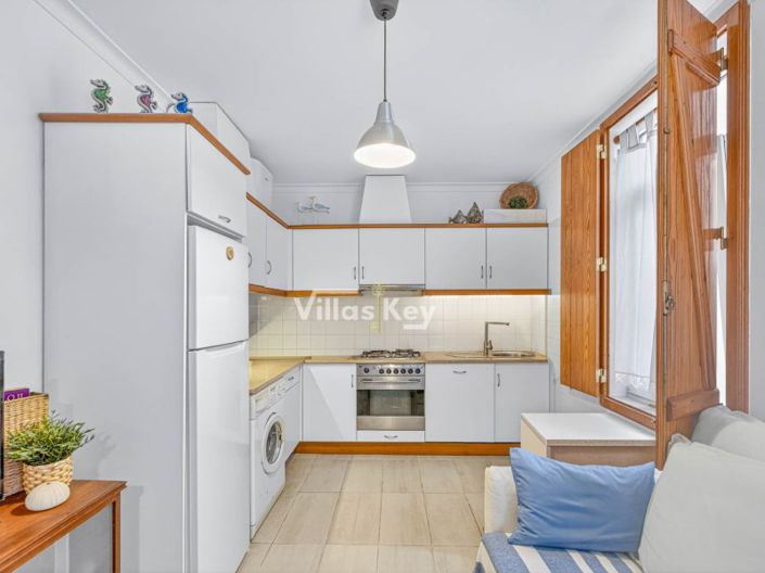 Image No.5-3 Bed House for sale