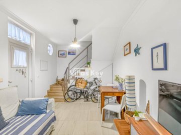 id7f36c501-0000-0500-0000-000018de93a1