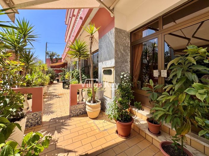 Image No.10-33 Bed Hotel for sale