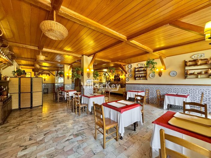 Image No.22-33 Bed Hotel for sale