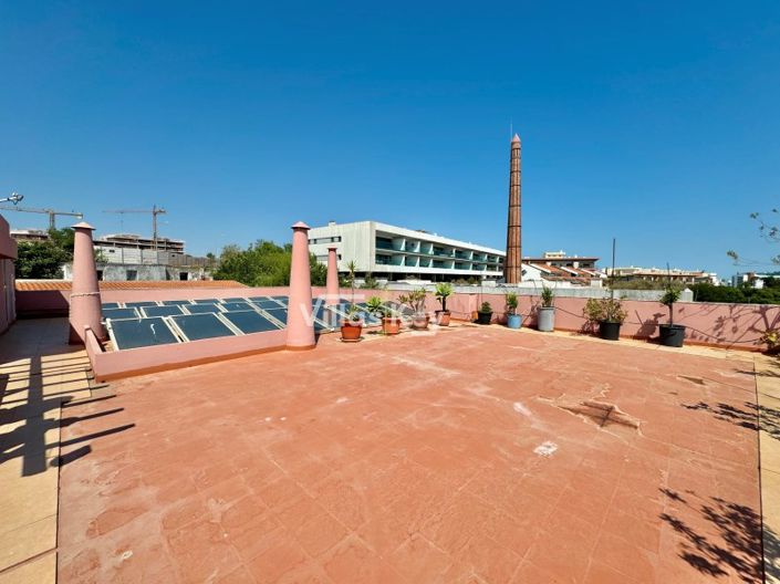 Image No.31-33 Bed Hotel for sale