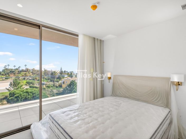 Image No.17-3 Bed Penthouse for sale