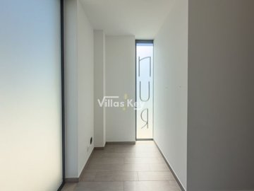 id86fcc501-0000-0500-0000-000018e6a714