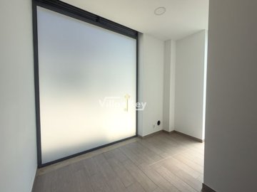 id86fcc501-0000-0500-0000-000018e6a717