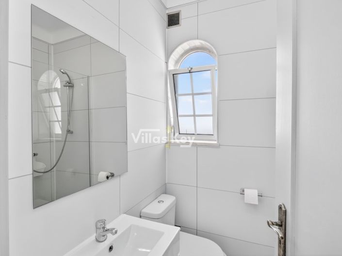 Image No.14-Maison de 3 chambres à vendre à Lagos