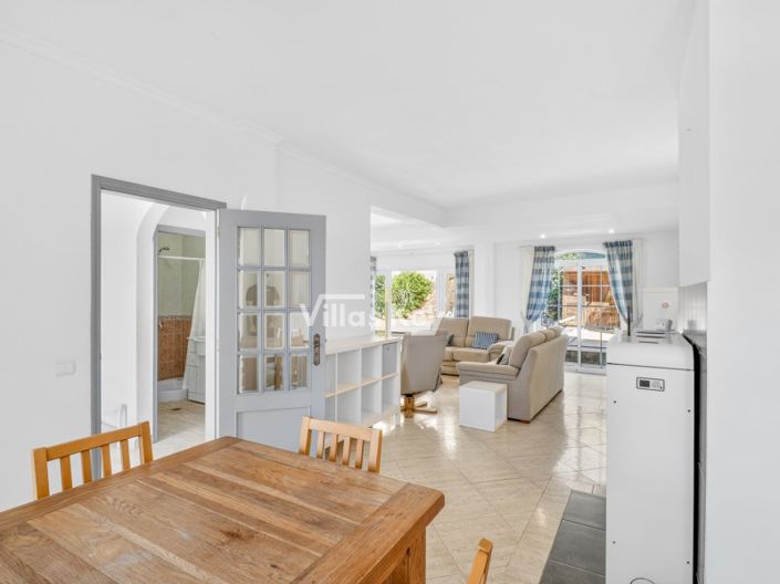 Image No.8-Maison de 3 chambres à vendre à Lagos